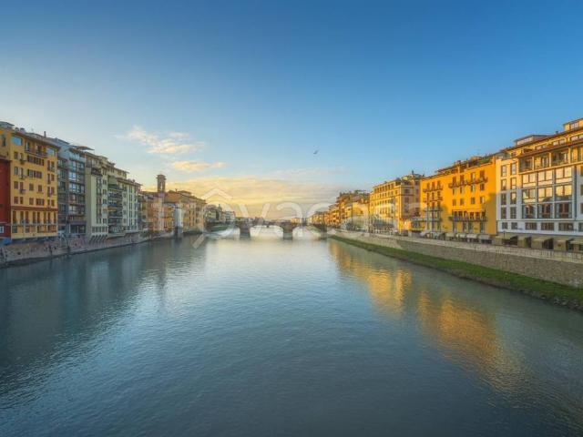 Appartamento in affitto a Firenze lungarno Corsini, 40, terrazzo, immobile di prestigio, parzialmente arredato TrovaCasa