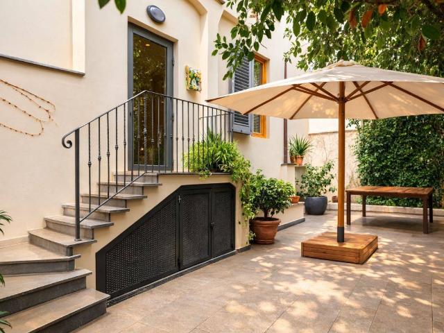 Appartamento in affitto a Firenze lungarno della Zecca Vecchia, terrazzo, centrale, luminoso TrovaCasa