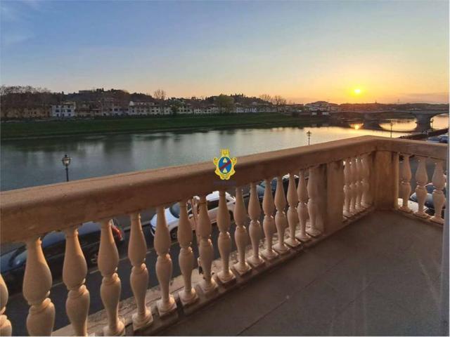 Appartamento in affitto a Firenze lungarno Vespucci, 099, non arredato/vuoto, giardino, caminetto TrovaCasa