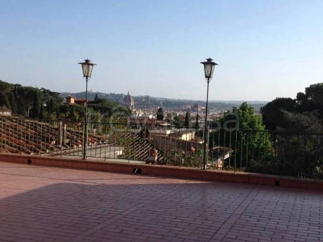 Appartamento in affitto a Firenze, non arredato/vuoto, box, terrazzo TrovaCasa