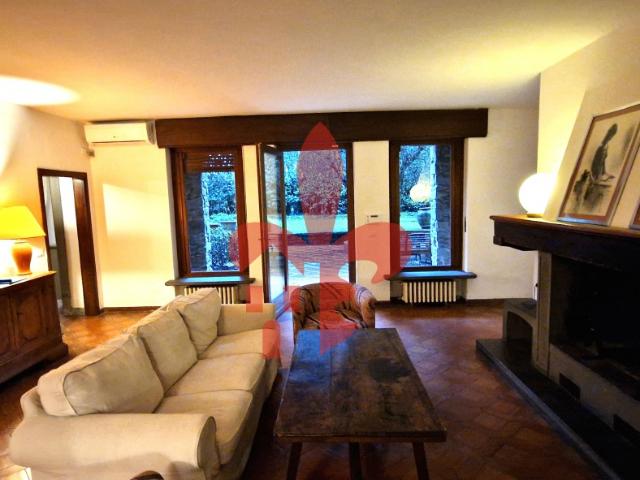 APPARTAMENTO in AFFITTO a FIRENZE SAN DOMENICO / SETTIGNANO di 5 vani