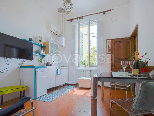 Appartamento in affitto a Firenze piazza Massimo d'Azeglio, arredato, terrazzo, ultimo piano TrovaCasa
