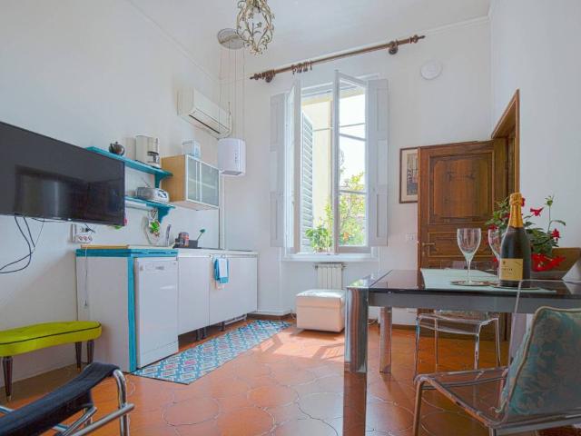Appartamento in affitto a Firenze piazza Massimo d'Azeglio, arredato, terrazzo, ultimo piano TrovaCasa