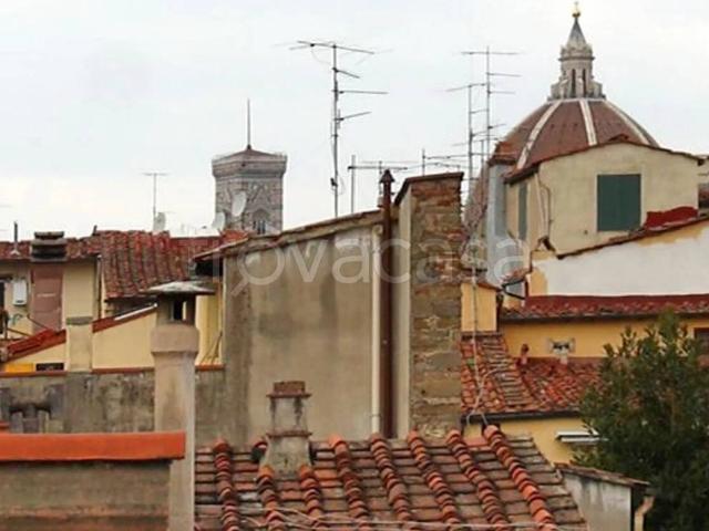 Appartamento in affitto a Firenze piazza di San Firenze, terrazzo TrovaCasa
