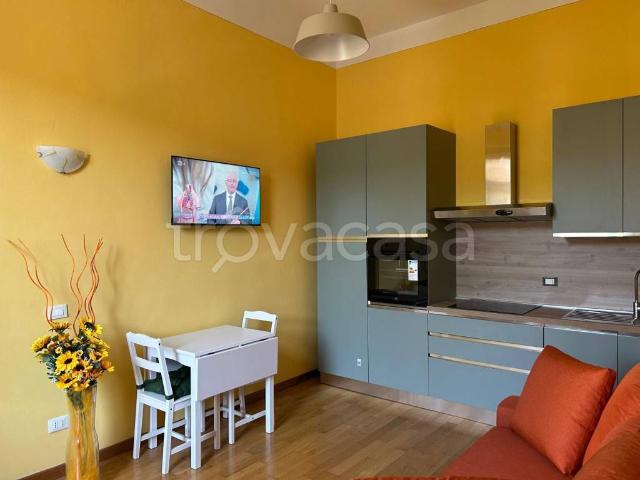 Appartamento in affitto a Firenze piazzale della Porta al Prato, arredato, angolo cottura, studio TrovaCasa