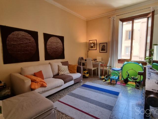 APPARTAMENTO in AFFITTO a FIRENZE PZZA LEOPOLDO / VITTORIO EMANUELE di 4 vani