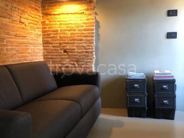 Appartamento in affitto a Firenze viuzzo delle Canne, arredato, aria condizionata, balcone TrovaCasa