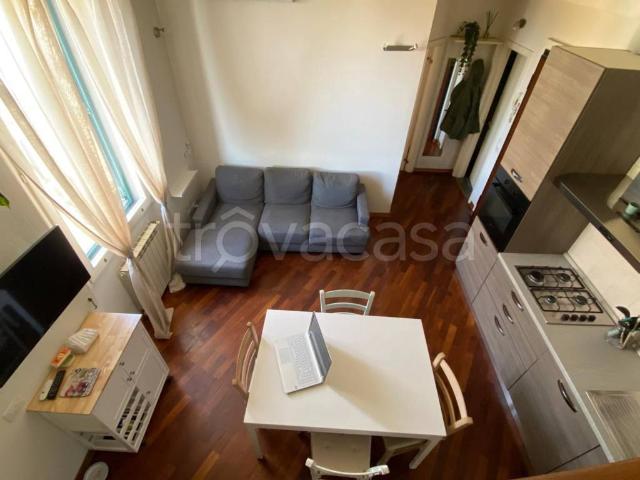 Appartamento in affitto a Firenze via Antonio Bronzino, arredato, terrazzo, ultimo piano TrovaCasa