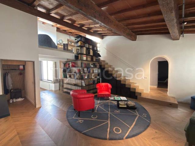 Appartamento in affitto a Firenze via Bettino Ricasoli, 6, arredato, terrazzo, centrale TrovaCasa