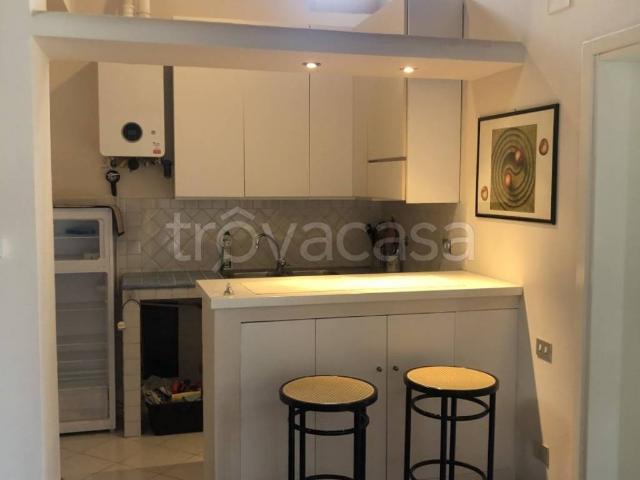 Appartamento in affitto a Firenze via camillo cavour, arredato, riscaldamento autonomo, vista panoramica TrovaCasa