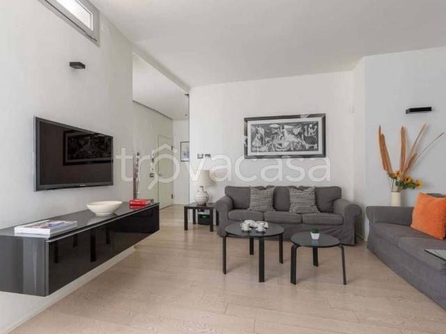 Appartamento in affitto a Firenze via degli Orti Oricellari, arredato, terrazzo, centrale TrovaCasa
