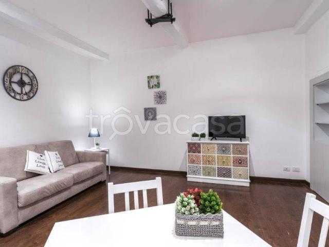 Appartamento in affitto a Firenze via degli Alfani, arredato, giardino privato, cucina abitabile TrovaCasa