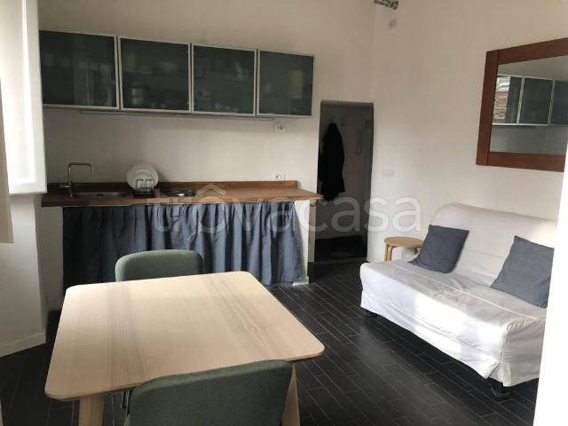 Appartamento in affitto a Firenze via dei Vellutini, arredato, aria condizionata, senza ascensore TrovaCasa