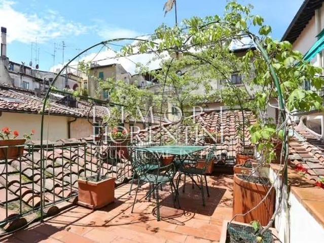 Appartamento in affitto a Firenze via del Corno, arredato, terrazzo, centrale TrovaCasa