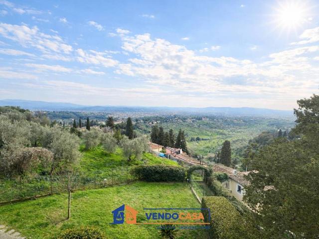 Appartamento in affitto a Firenze via della Lastra, giardino privato, terrazzo, lavatrice TrovaCasa