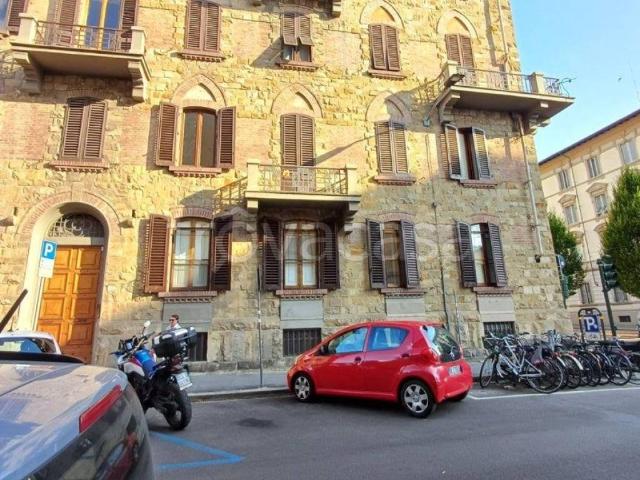 Appartamento in affitto a Firenze via dello Statuto, arredato, giardino privato, ristrutturato TrovaCasa