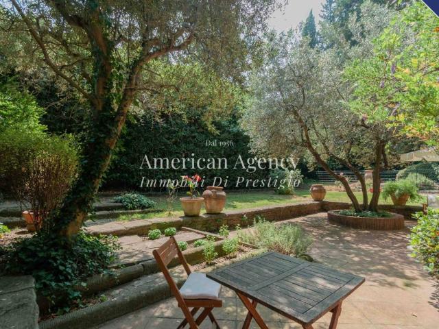 Appartamento in affitto a Firenze via di Frullino, arredato, giardino privato, terrazzo TrovaCasa