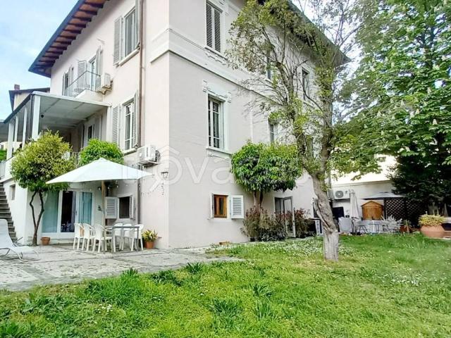 Appartamento in affitto a Firenze via Federigo Stibbert, arredato, giardino, terrazzo TrovaCasa