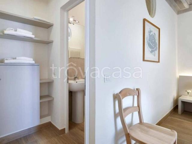 Appartamento in affitto a Firenze via Fiesolana, arredato, centrale, aria condizionata TrovaCasa