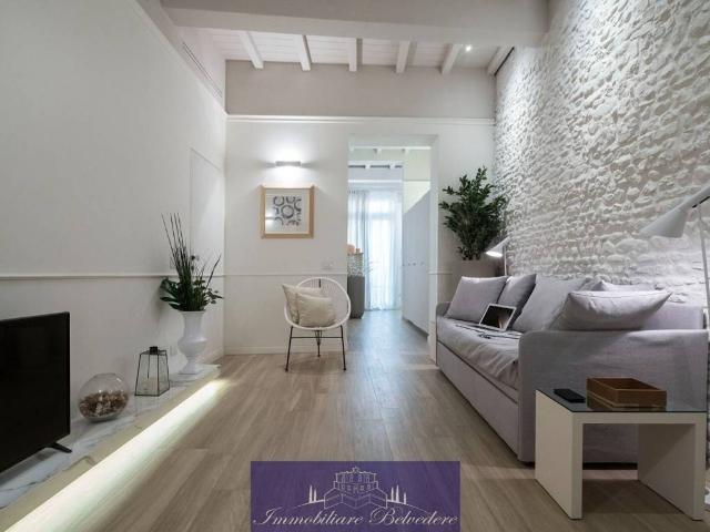 Appartamento in affitto a Firenze via Ghibellina, arredato, doppia esposizione, centrale TrovaCasa
