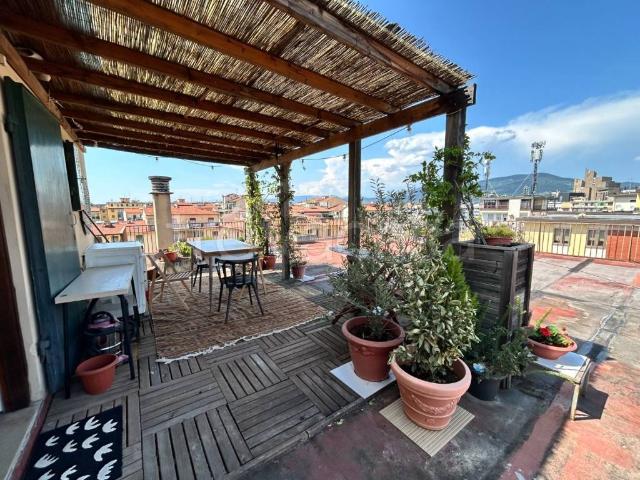 Appartamento in affitto a Firenze via Giacomo Carissimi, arredato, terrazzo, vicinanze negozi TrovaCasa