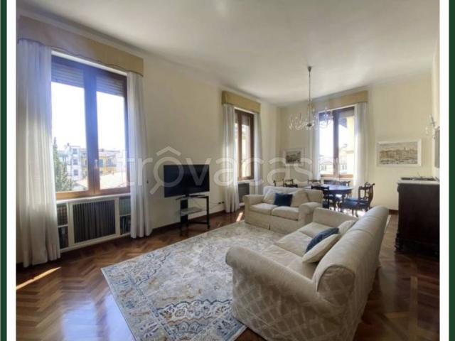 Appartamento in affitto a Firenze via Lorenzo il Magnifico, arredato, ascensore, aria condizionata TrovaCasa