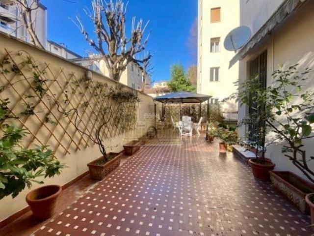 Appartamento in affitto a Firenze via pier capponi, arredato, terrazzo, ristrutturato TrovaCasa