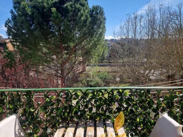Appartamento in affitto a Firenze via Romana, arredato, travi a vista, luminoso TrovaCasa