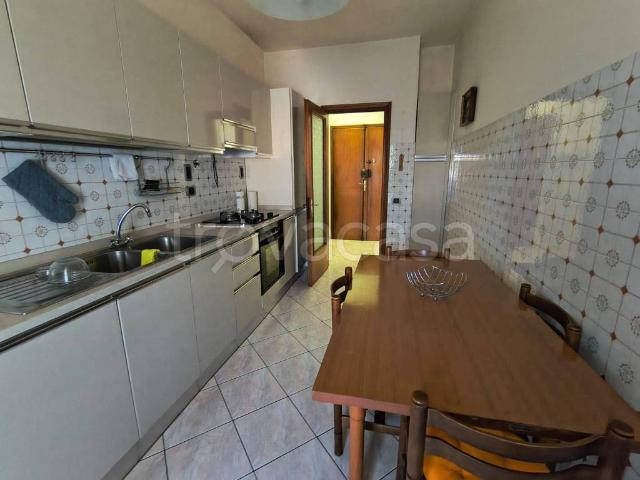 Appartamento in affitto a Firenze via Simone Martini, arredato, posto auto, terrazzo TrovaCasa
