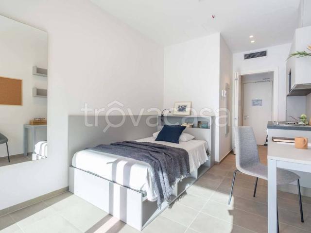 Appartamento in affitto a Firenze viale della Toscana, arredato, balcone, studio TrovaCasa