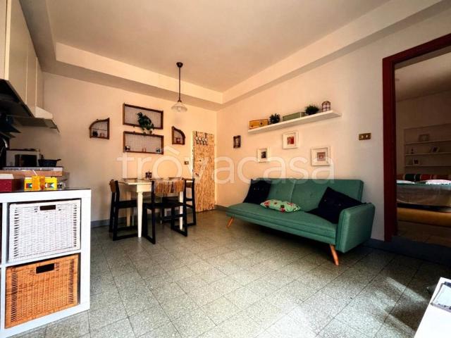 Appartamento in affitto a Firenze viale Francesco Petrarca, arredato, senza ascensore, lavanderia TrovaCasa