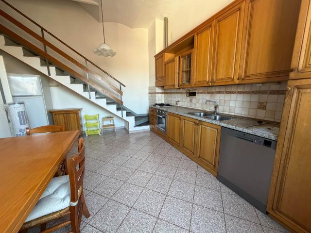 Appartamento in affitto a Firenze zona Santo Spirito