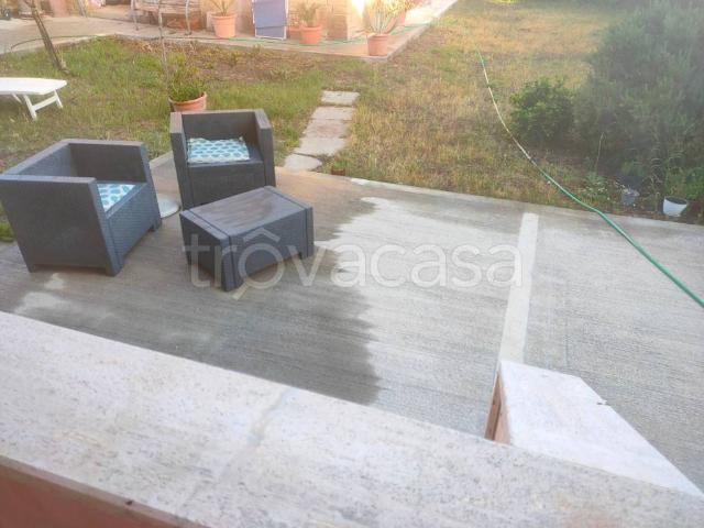 Appartamento in affitto a Fiumicino via dei Nautili, arredato, giardino, zona residenziale TrovaCasa