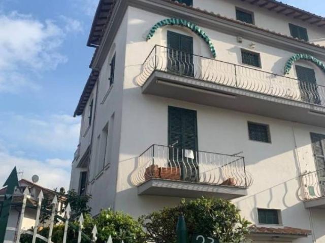 Appartamento in affitto a Fiumicino via Falconara, arredato, giardino privato, posto auto scoperto TrovaCasa