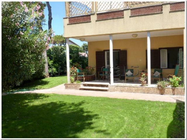 Appartamento in affitto a Fiumicino viale Castellammare, 88G, arredato, giardino privato, lavatrice TrovaCasa