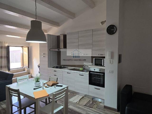 Appartamento in affitto a Floridia SR