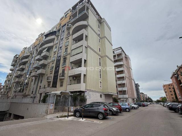 Appartamento in affitto a Foggia viale Lussemburgo, arredato, box, contesto signorile TrovaCasa