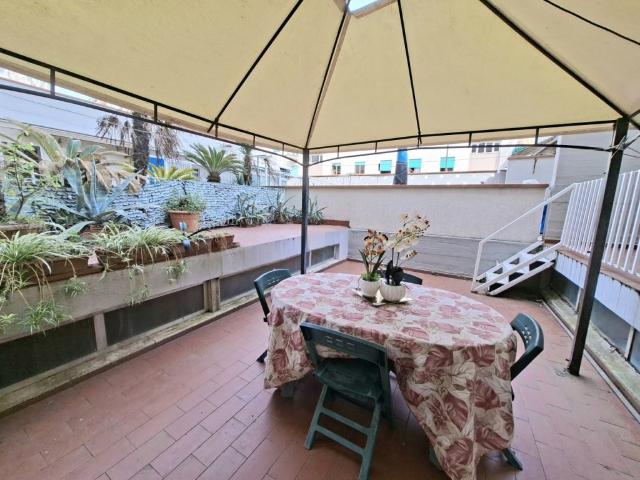 Appartamento in affitto a Follonica via paganini, arredato, terrazzo, riscaldamento autonomo TrovaCasa