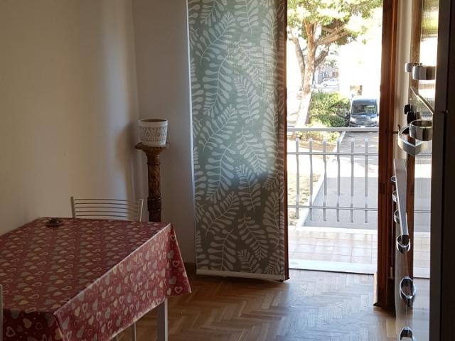 APPARTAMENTO in AFFITTO a FOLLONICA CENTRO di 4 vani