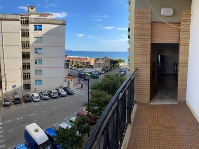 Appartamento in affitto a Follonica GR
