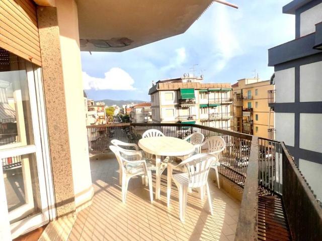 Appartamento in affitto a Follonica GR