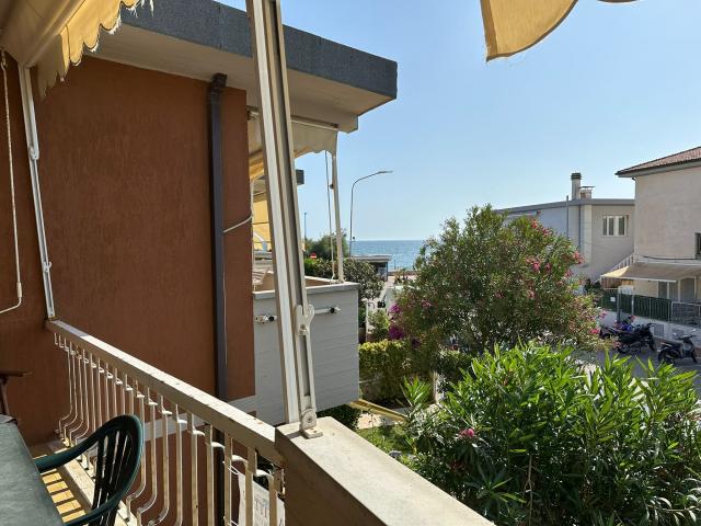 APPARTAMENTO in AFFITTO a FOLLONICA PRATORANIERI di 3 vani