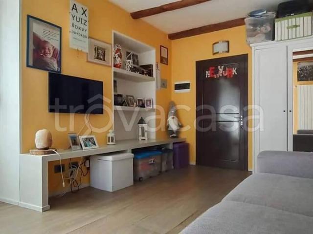 Appartamento in affitto a Fondotoce, Verbania
