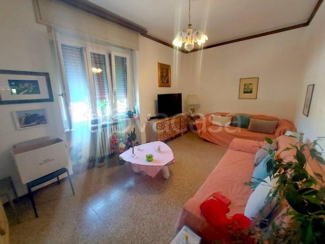Appartamento in affitto a Fossano corso Trento, 22, non arredato/vuoto, cantina, balcone TrovaCasa