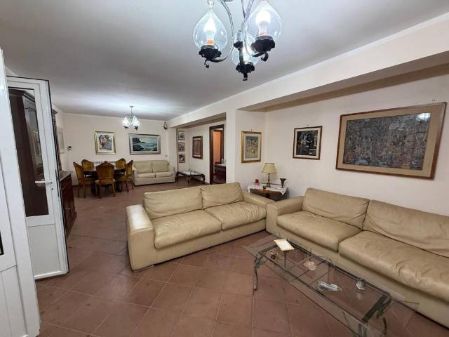 Appartamento in affitto a Formello RM