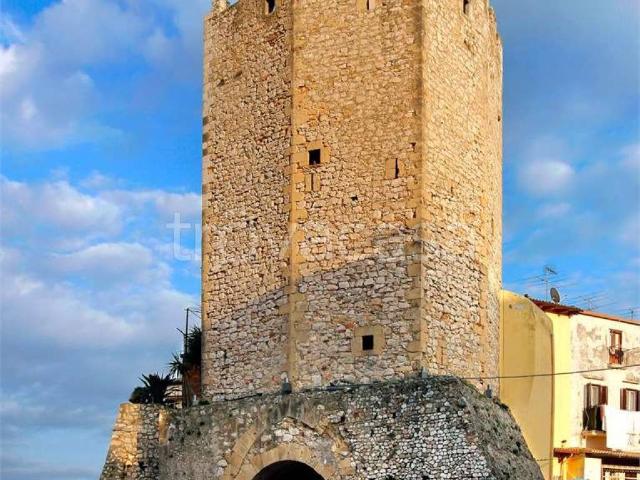 Appartamento in affitto a Formia, arredato, centrale, vicinanze negozi TrovaCasa