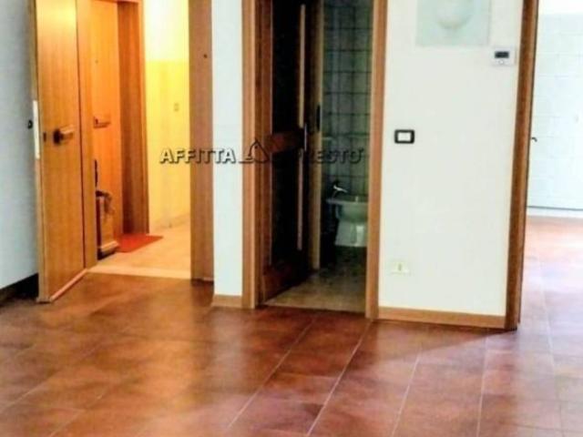 Appartamento in affitto a Forlì via degli avieri, non arredato/vuoto, posto auto, box TrovaCasa