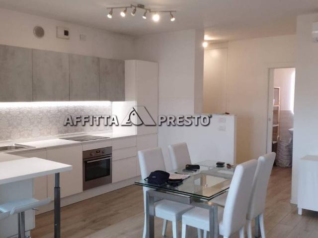 Appartamento in affitto a Forlì viale andrea costa, box, terrazzo, libero subito TrovaCasa