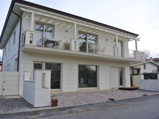 Appartamento in affitto a Forte Dei Marmi