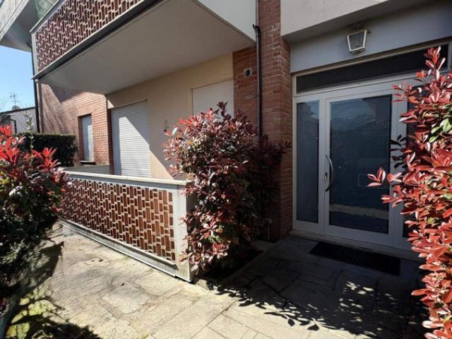 Appartamento in affitto a Forte Dei Marmi Vittoria Apuana